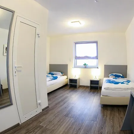 Gaestehaus Strauss Aparthotel