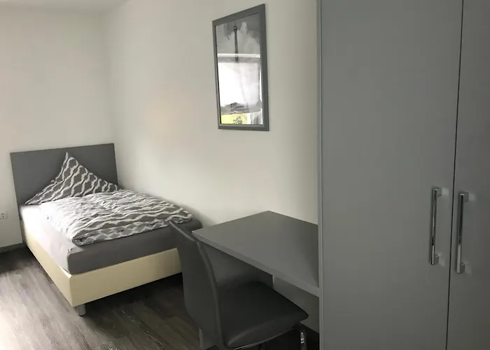 Aparthotel Gaestehaus Strauss 3*